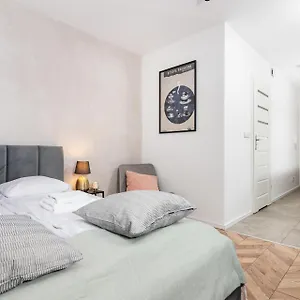  Apartament Apartmenty Na Dębnikach